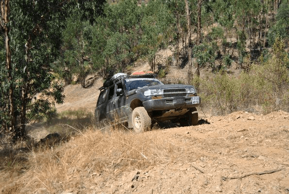 4x4 Mechanics - Driving up steep slopes - offroad 