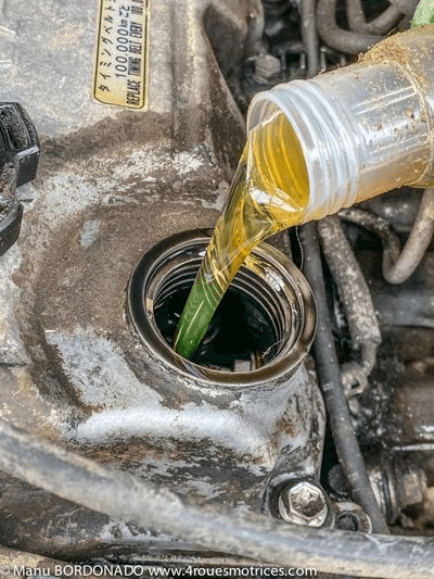 4x4 Mechanics - DIY Oil change tutorial