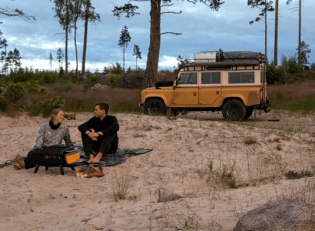  4x4 Travel - Us and the Landy