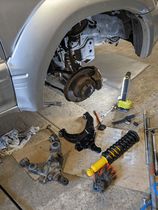 Montage kit suspension OME sur Toyota KDJ 95