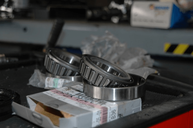 Article thumbnail: Replacing front wheel bearings