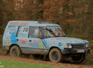 Land Rover Discovery  - Euro4x4conti Team