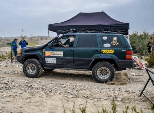 Jeep ZJ V8 - Team Motor Aventura