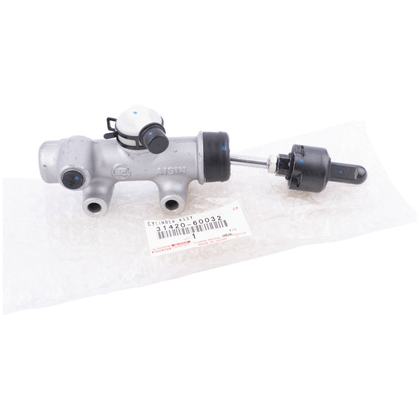 Master cylinder