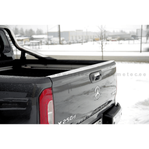 Protection - upper tailgate hatch