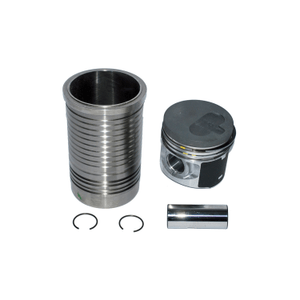 Pistons - cylinder set (piston + liner + rings)